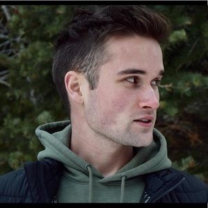 Meet your Posher, Carson